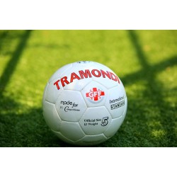 TRAMOND ფეხბურთის ბურთი ნაკერიანი